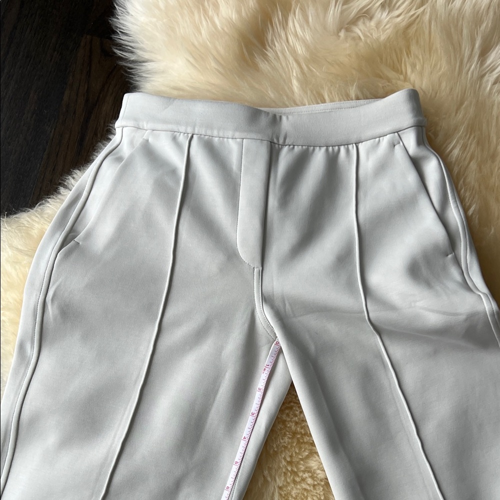 Softstreme Pintuck Mid-Rise Pant Bone XS BNWOT - Picture 4 of 9